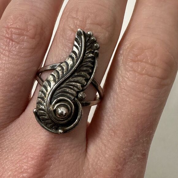 Sold - Picture 2 of 7